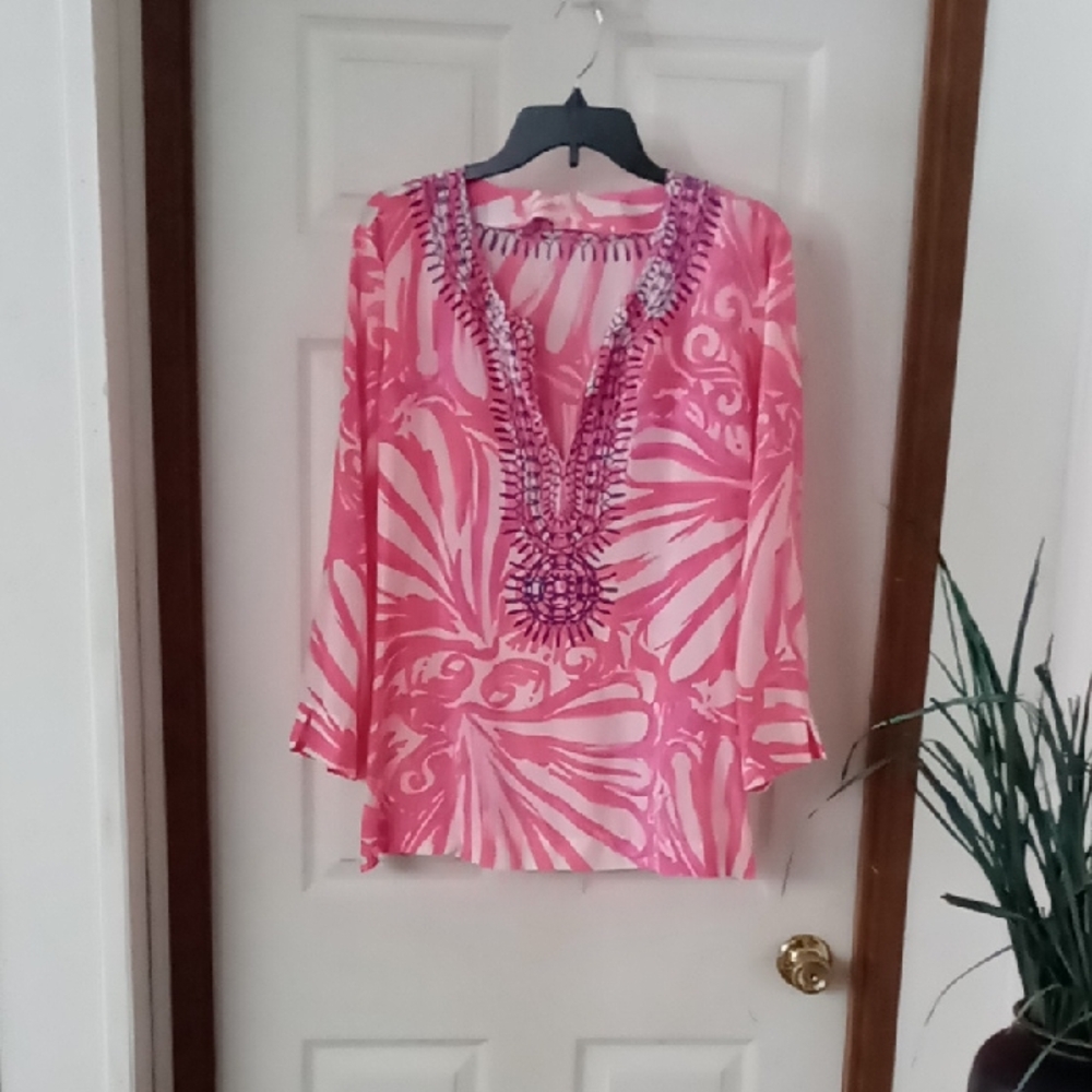 Lilly Pulitzer Pink and White Patterned Blouse